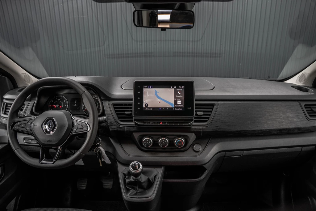 Renault Trafic – foto 32
