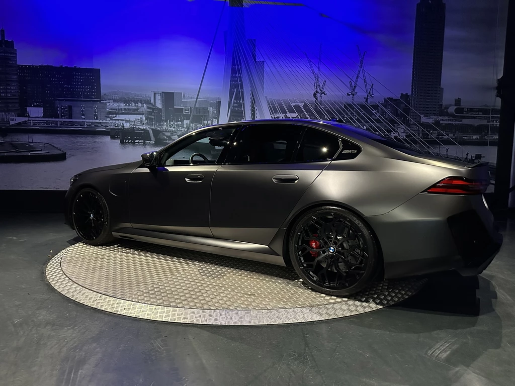 BMW M5 – foto 5