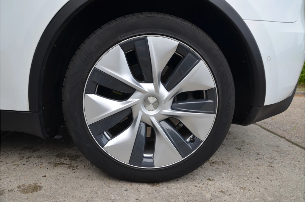 Tesla Model Y – foto 34