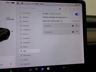 Tesla Model 3 – thumbnail 64