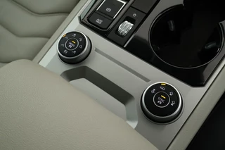 Volkswagen Touareg – thumbnail 32
