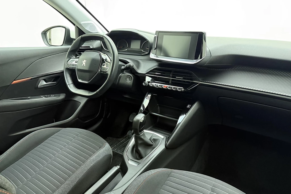 Peugeot 208 – foto 15