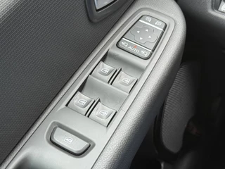 Renault Clio – thumbnail 12