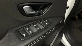 Renault Scénic – thumbnail 23