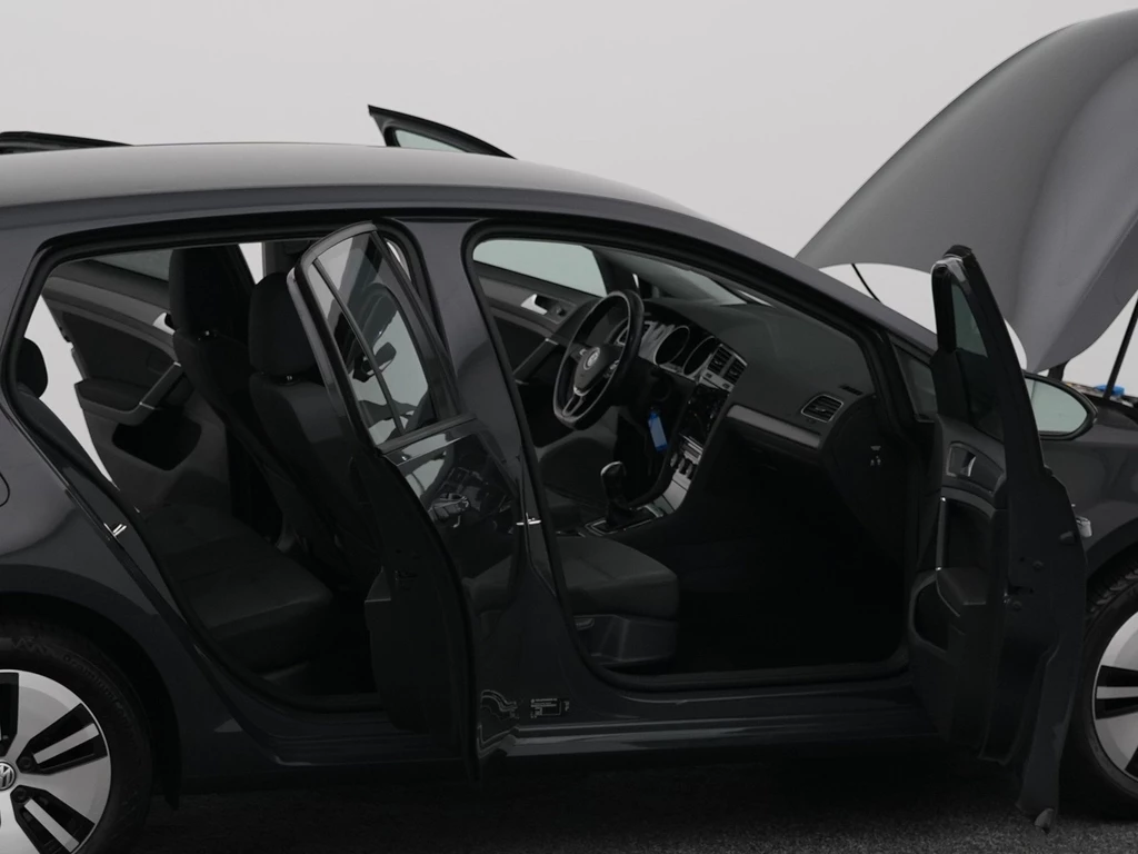 Volkswagen e-Golf – foto 37