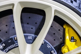Porsche 911 – thumbnail 38