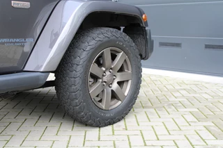 Jeep Wrangler – thumbnail 17