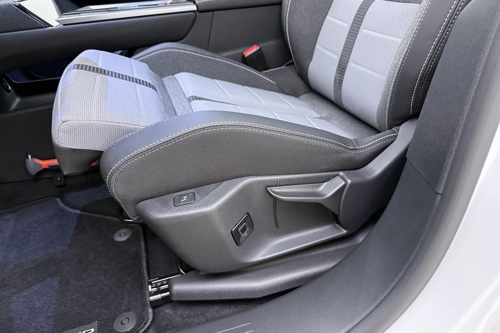 Opel Grandland – foto 21