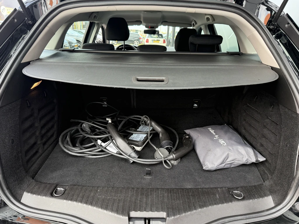 Renault Megane E-Tech – foto 11