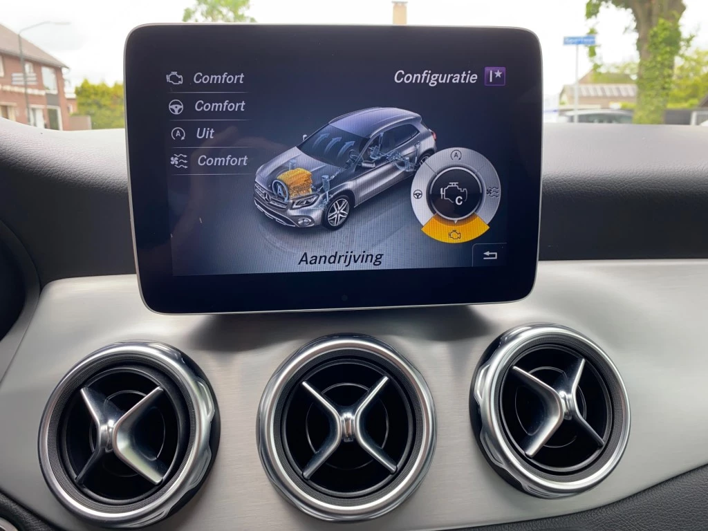 Mercedes-Benz GLA – foto 16