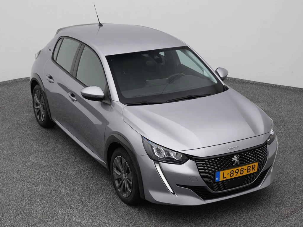Peugeot e-208 – foto 15