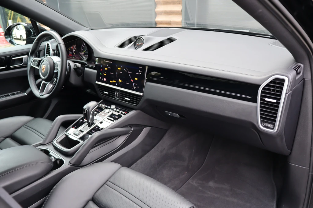 Porsche Cayenne – foto 12