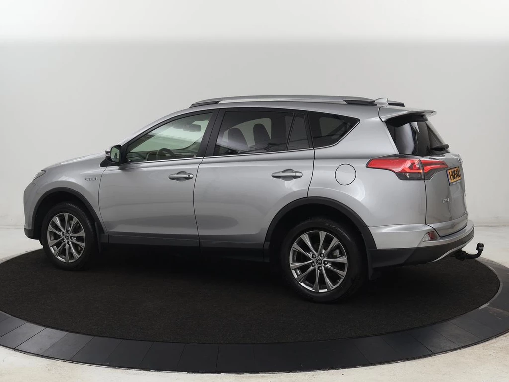 Toyota RAV4 – foto 2