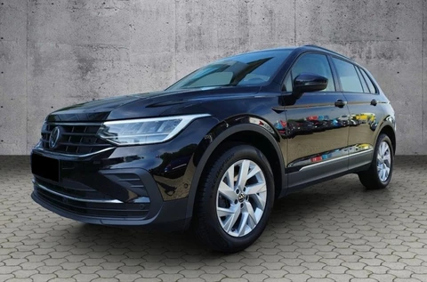 Volkswagen Tiguan 2.0 TDI 4Motion 150 PK DSG ACC LED Navi Stoelverwarming 18 Inch