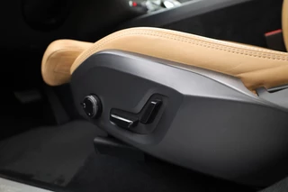 Volvo XC60 – thumbnail 15
