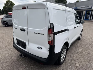 Ford Transit Courier – thumbnail 4