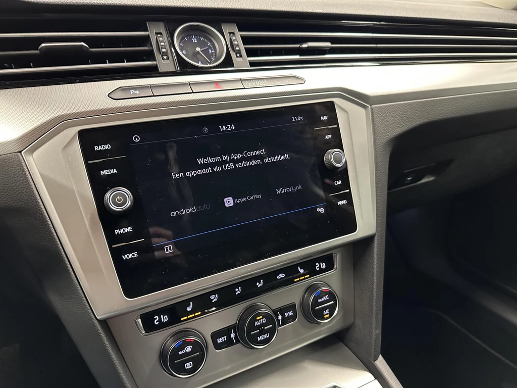 Volkswagen Passat – foto 31