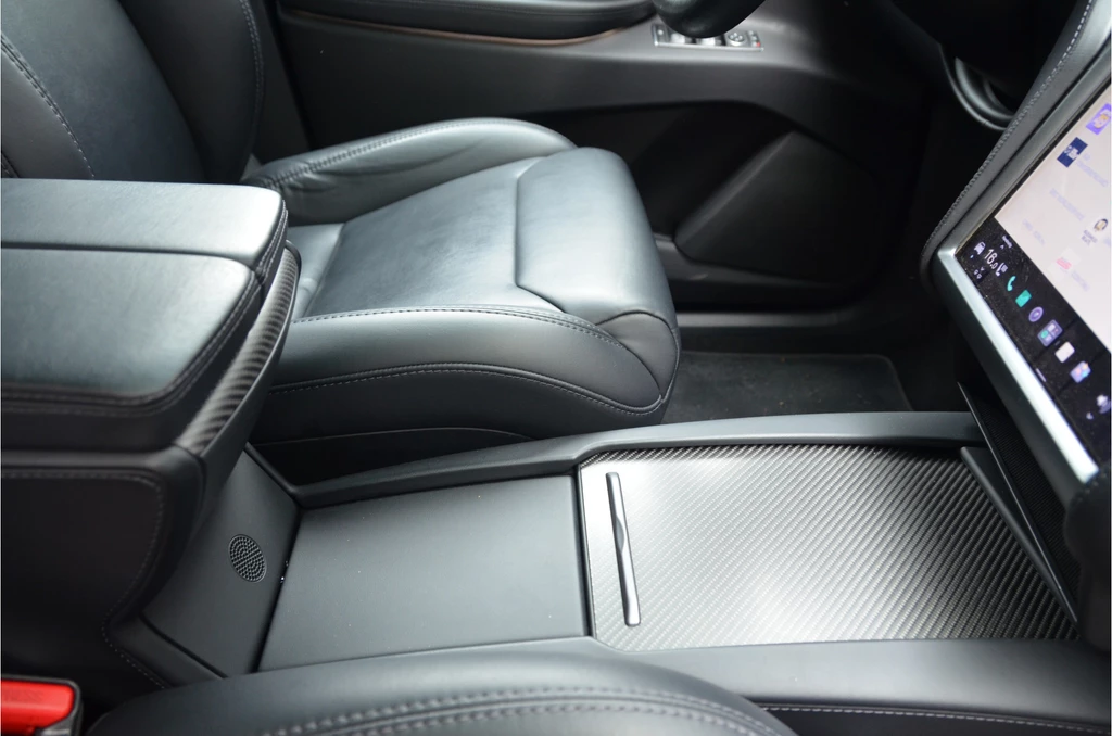 Tesla Model X – foto 10