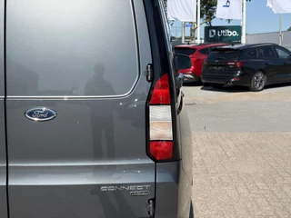 Ford Transit Connect – thumbnail 8
