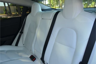 Tesla Model 3 – thumbnail 13