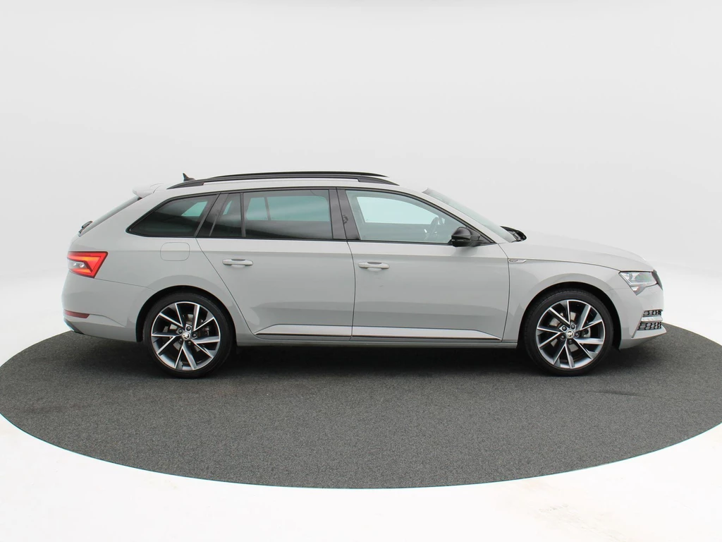 Škoda Superb – foto 6