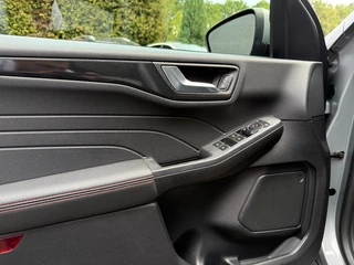 Ford Kuga – thumbnail 19