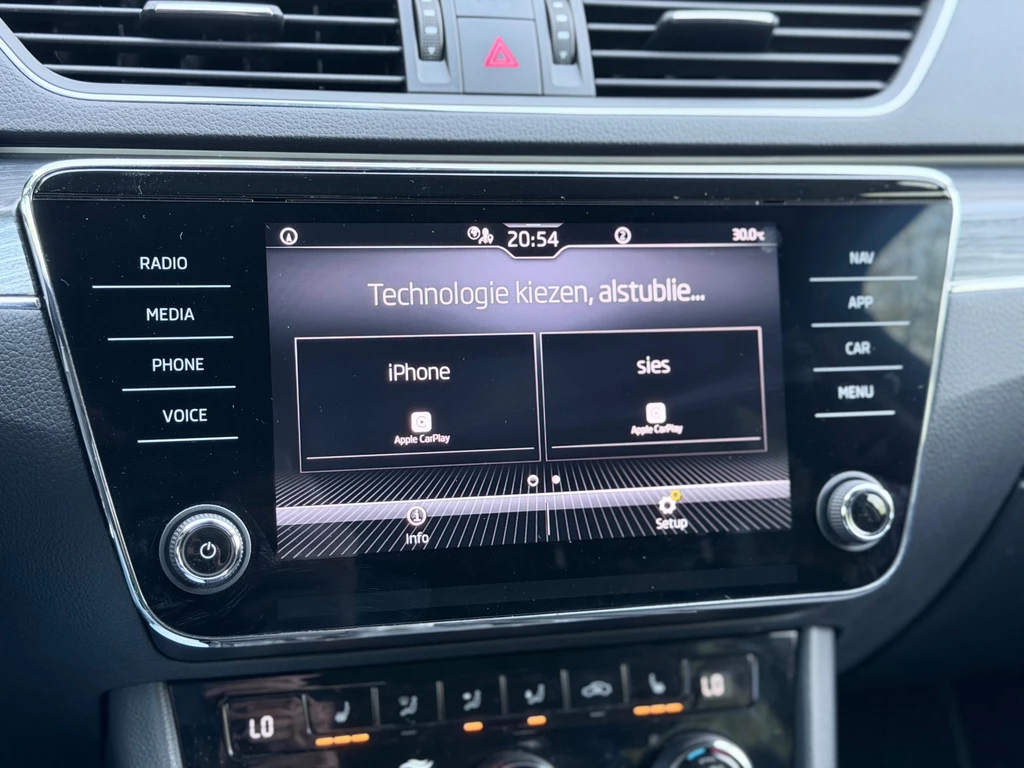 Škoda Superb – foto 21
