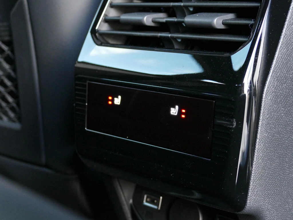 Peugeot e-3008 – foto 9