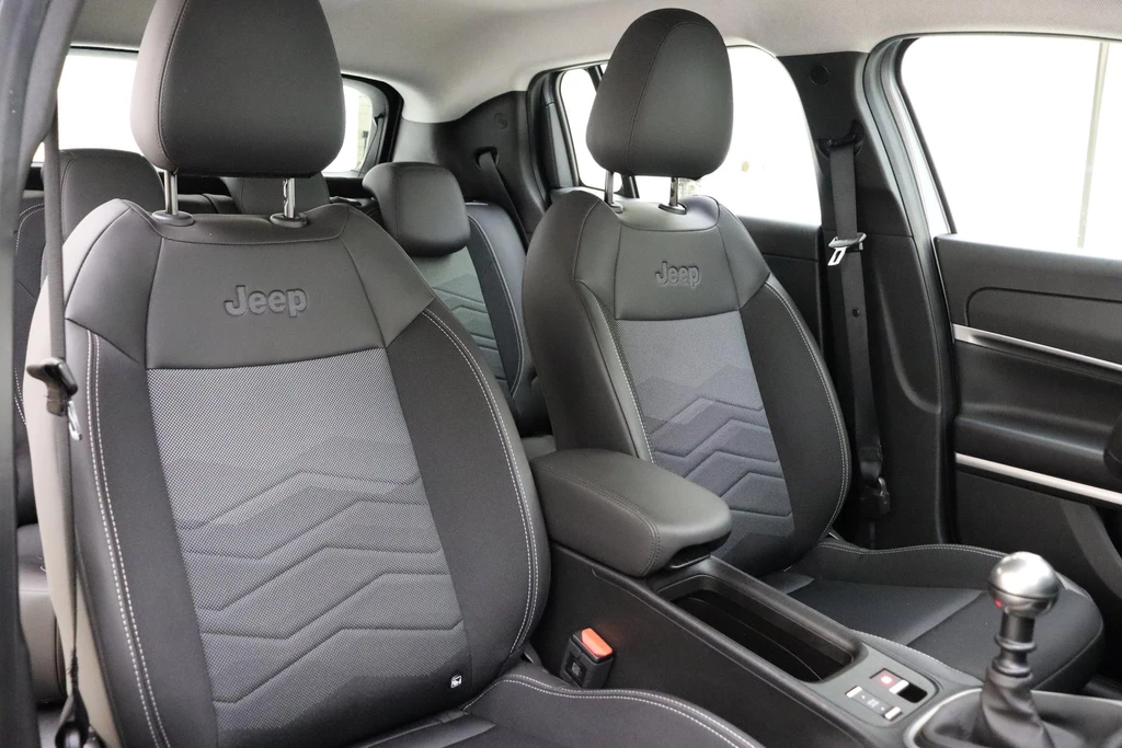 Jeep Avenger – foto 12
