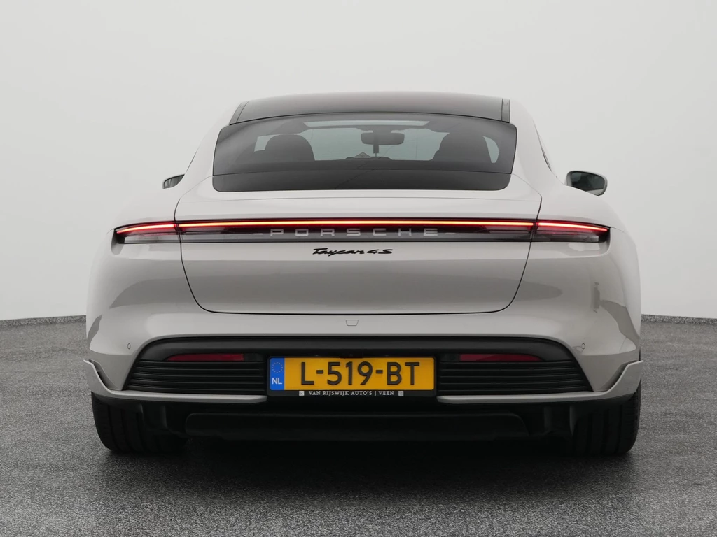 Porsche Taycan – foto 6