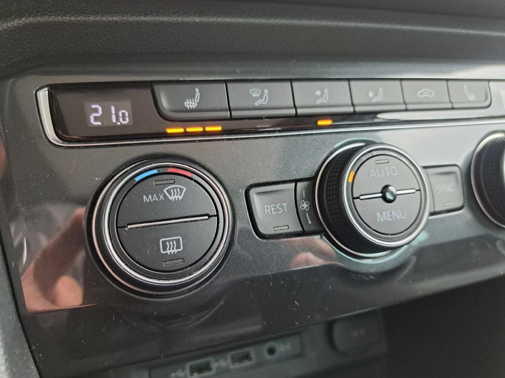 Volkswagen Tiguan – foto 12