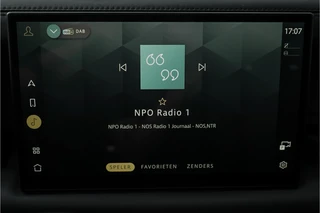 Land Rover Defender – thumbnail 30