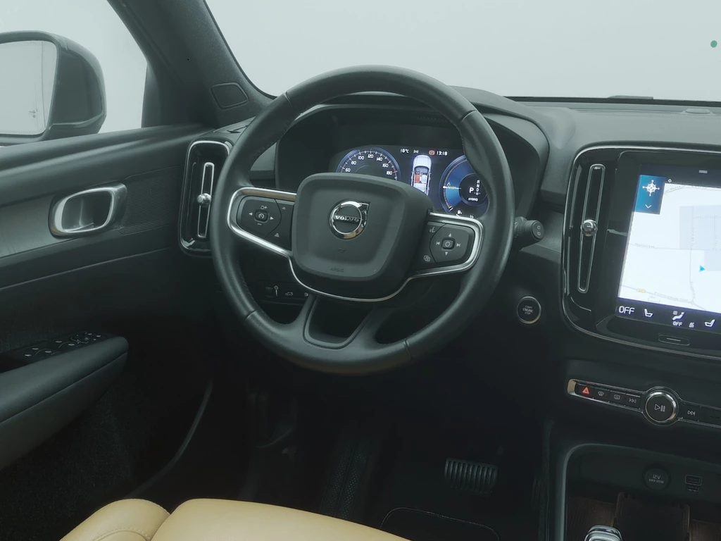 Volvo XC40 – foto 23
