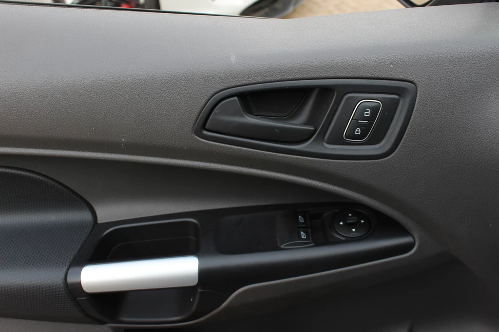 Ford Transit Connect – foto 34