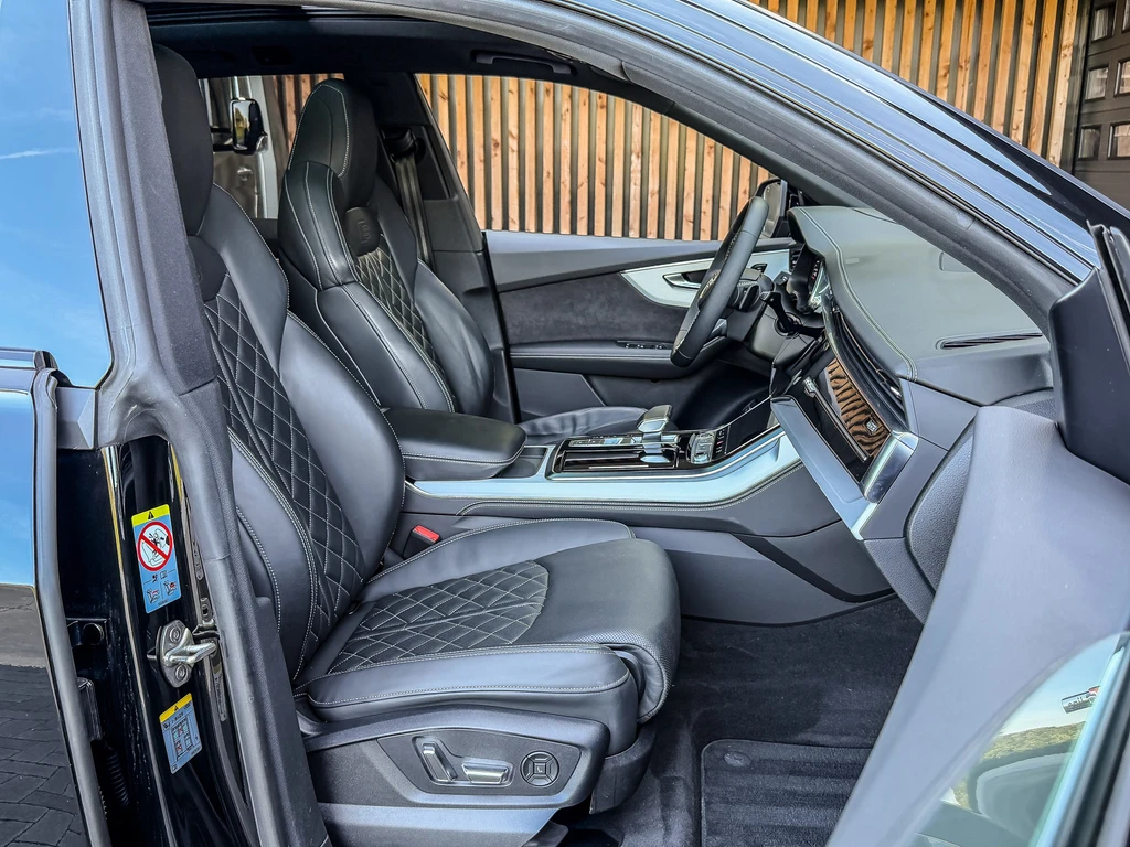 Audi Q8 – foto 30