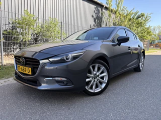 Mazda 3 – thumbnail 1