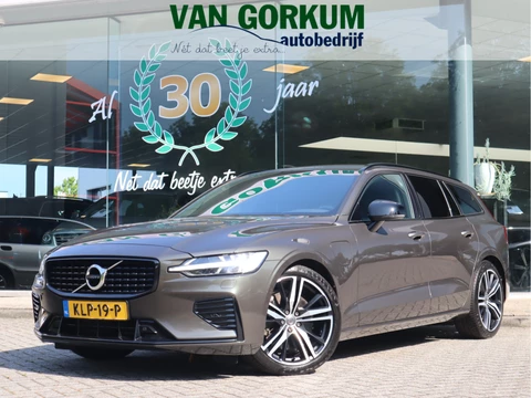 Volvo V60 2.0 T6 Recharge AWD R-Design Navi / HarmanKardon / Lm19'' / Stoel-stuurverw &ventilatie / Autopilot BTW auto / SOH 89% / 2 jaar Apk