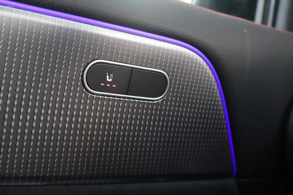 Mercedes-Benz EQA – foto 12