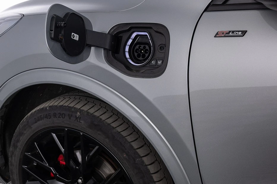 Ford Kuga – foto 36