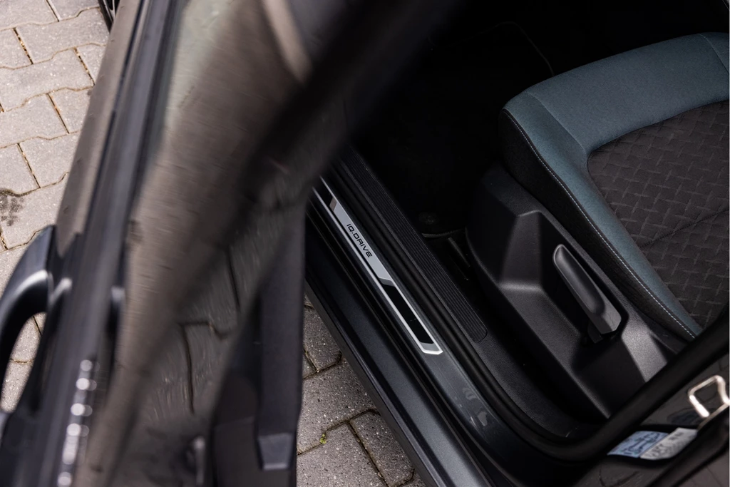 Volkswagen Golf Sportsvan – foto 29