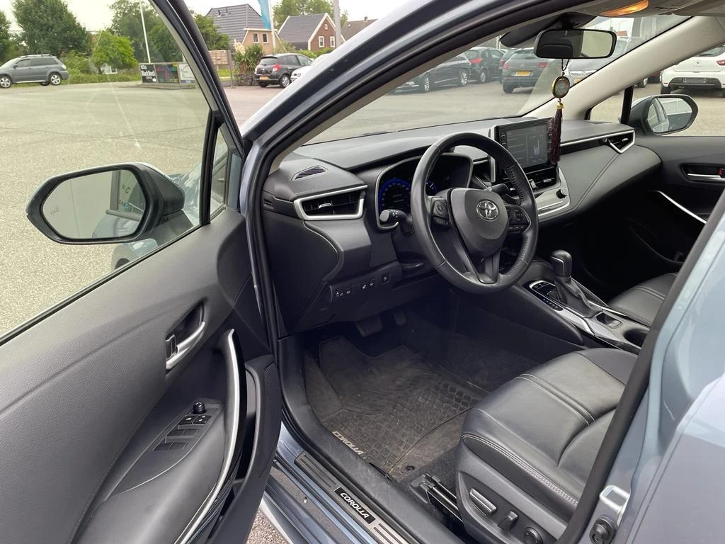 Toyota Corolla – foto 12
