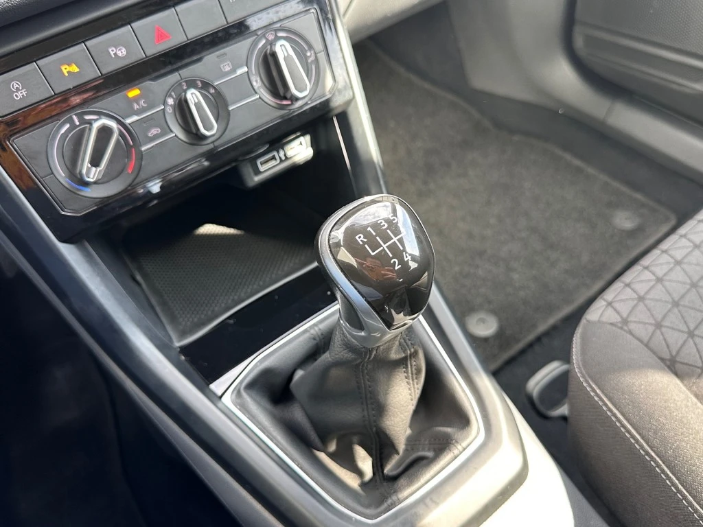 Volkswagen T-Cross – foto 15
