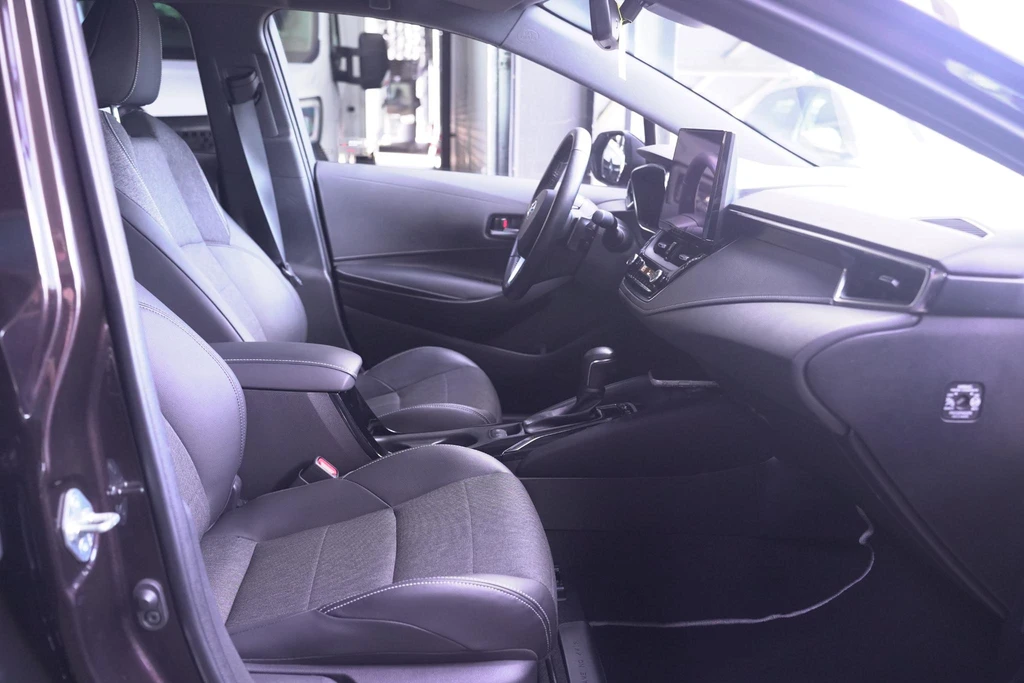 Toyota Corolla Touring Sports – foto 48