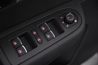 SEAT Alhambra – thumbnail 19