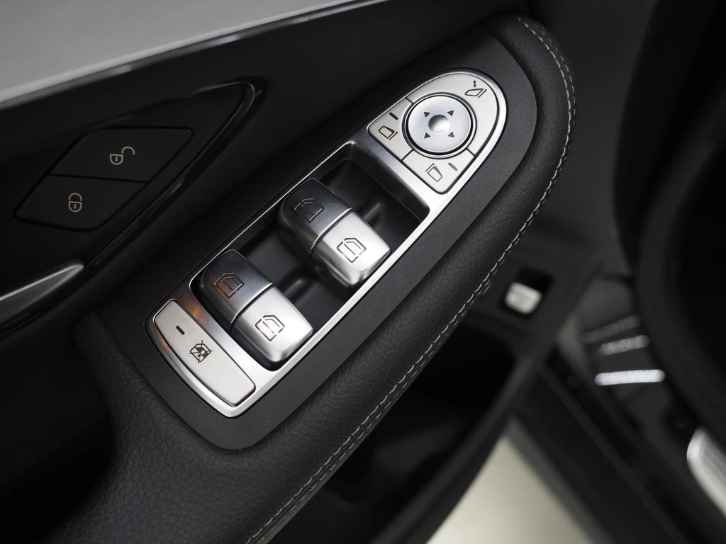 Mercedes-Benz GLC – foto 18