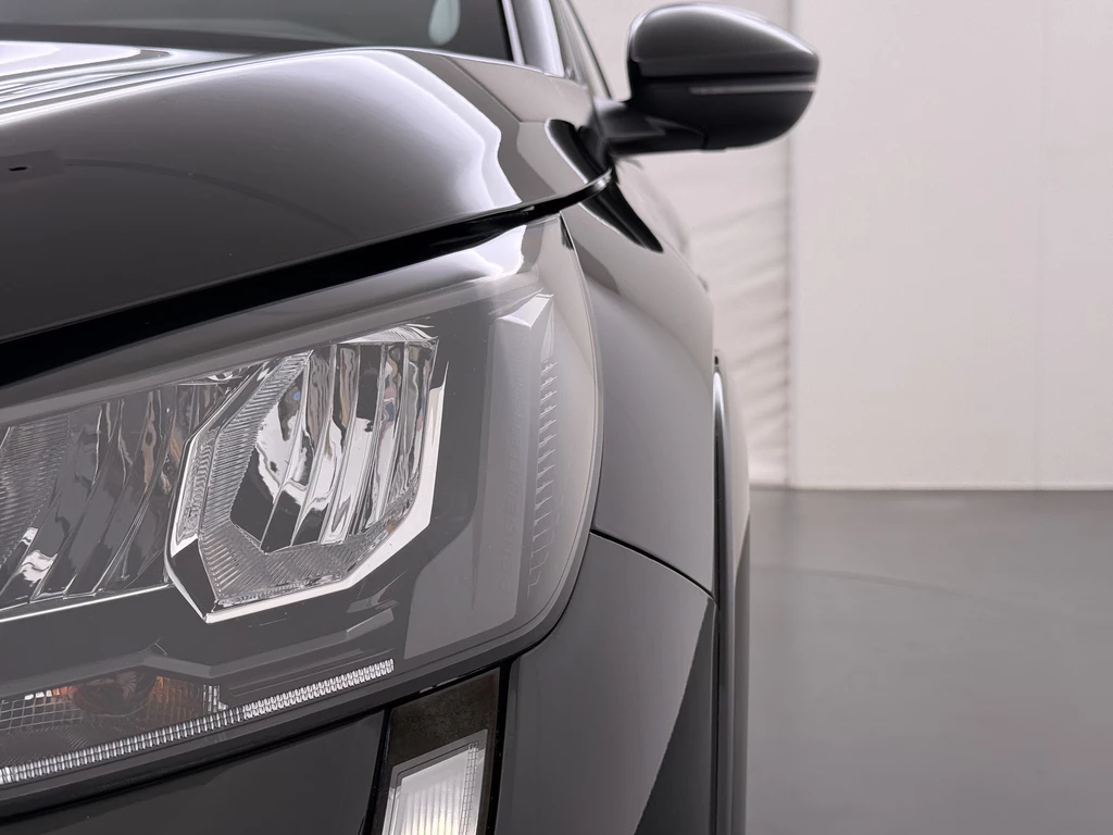 Peugeot e-208 – foto 25