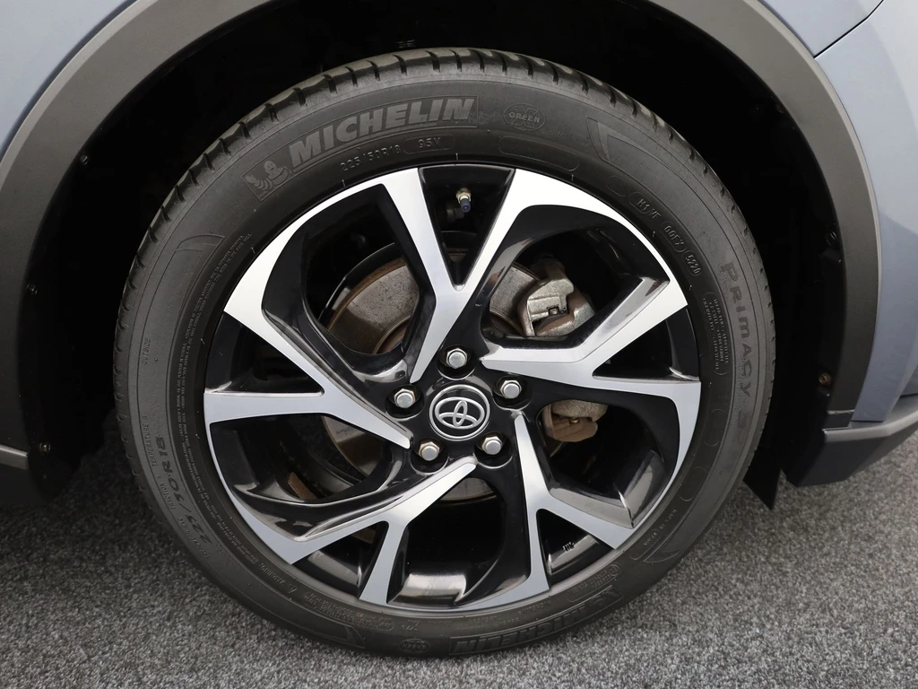 Toyota C-HR – foto 32