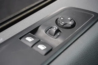 Opel Vivaro – thumbnail 20