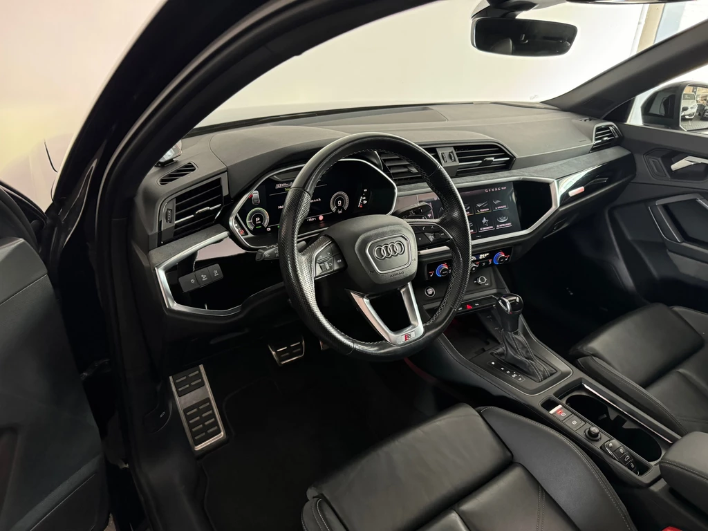 Audi Q3 – foto 11