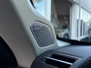 Lynk & Co 01 – thumbnail 11